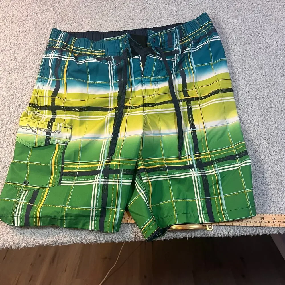 Zero Posur men’s swim trunks size XL